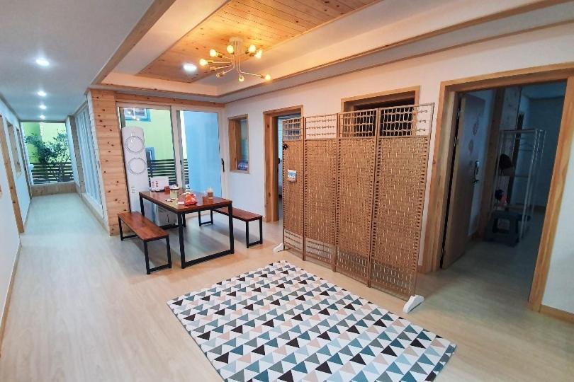 Jeju Guesthouse Togŭnnae Exterior foto